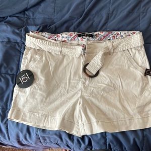 One 5 One off white shorts size 16